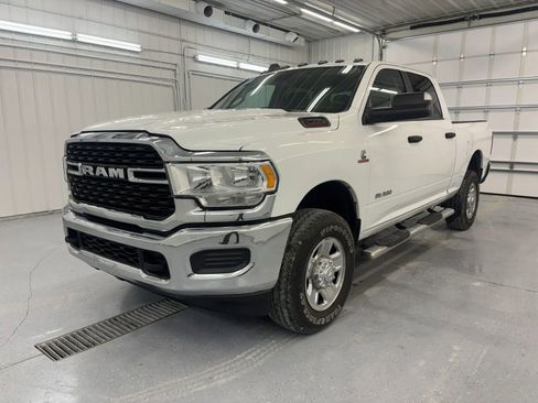 Used 2022 RAM 2500 Big Horn w/ Snow Chief Group AWD/4WD image 11