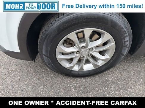 Used 2019 Hyundai Santa Fe SEL w/ Cargo Package image 9