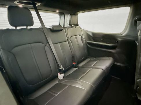 New 2026 Jeep Grand Wagoneer 4WD image 29
