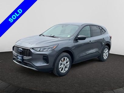 New 2025 Ford Escape Active w/ Cold Weather Package