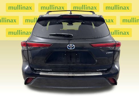 Used 2023 Toyota Highlander Limited AWD/4WD image 8