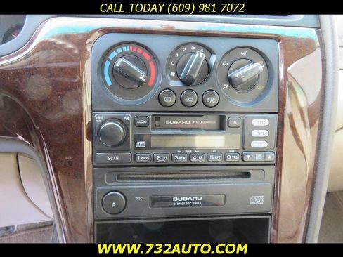 Used 2002 Subaru Outback Base AWD 4dr Wagon w/Weather P image 11