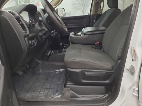 Used 2019 RAM 4500 Tradesman image 19