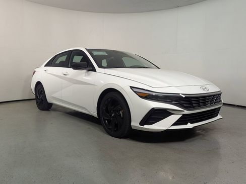 New 2026 Hyundai Elantra Sport image 1