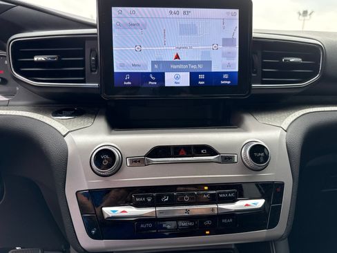 Used 2023 Ford Explorer Timberline w/ Timberline Technology Package AWD/4WD image 12
