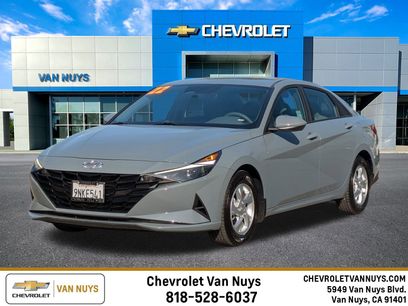 Used 2022 Hyundai Elantra SE