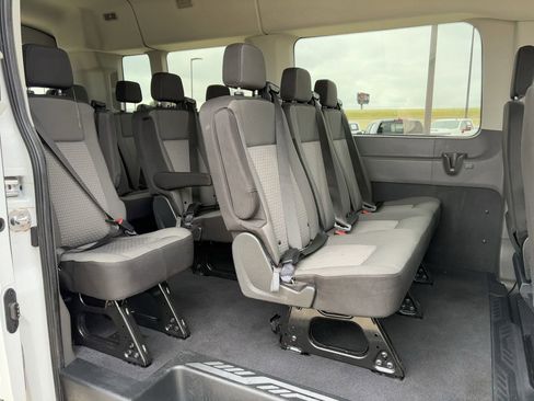 Used 2024 Ford Transit 350 XLT RWD image 27