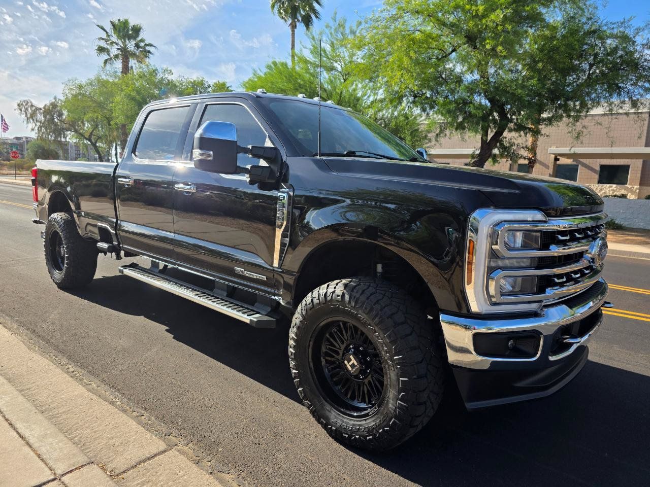 Used 2024 Ford F350 Lariat w/ Chrome Package AWD/4WD image 22