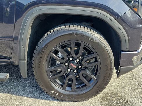Used 2023 GMC Sierra 1500 Elevation AWD/4WD image 6
