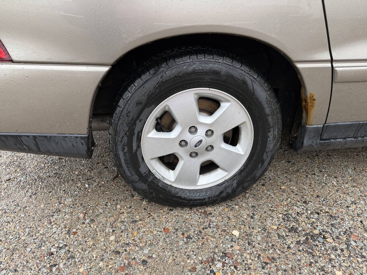 Used 2004 Ford Freestar SES FWD image 11