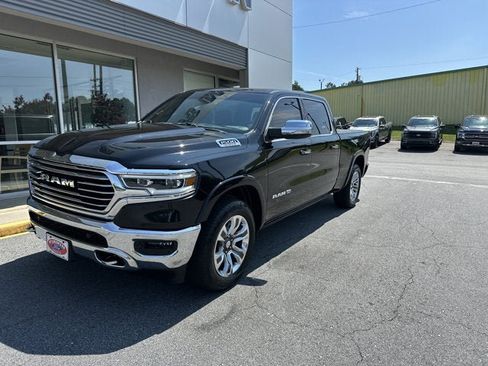 Used 2019 RAM 1500 Limited AWD/4WD image 2