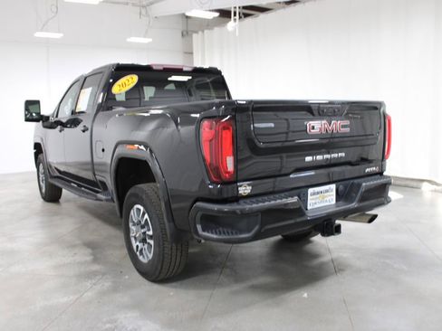 Used 2022 GMC Sierra 2500 AT4 image 7
