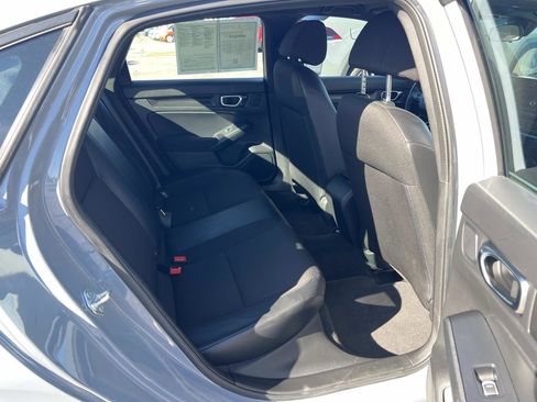 Used 2023 Honda Civic Sport image 27