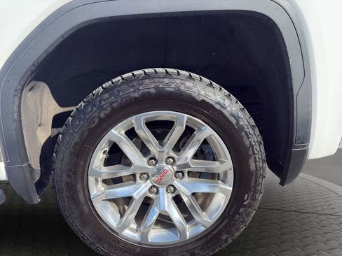 Used 2020 GMC Sierra 1500 SLT w/ SLT Premium Package image 23