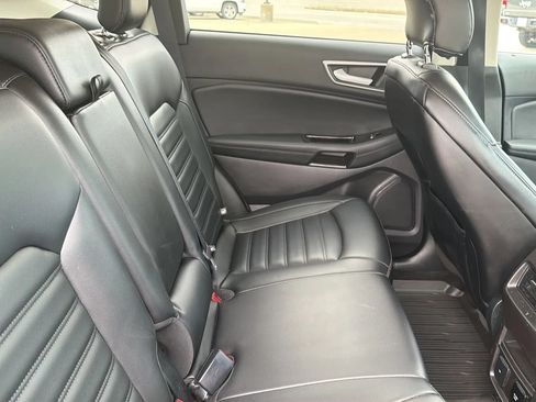 Used 2019 Ford Edge SEL w/ Equipment Group 201A AWD/4WD image 57