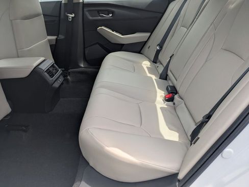 Used 2023 Honda Accord EX-L image 19