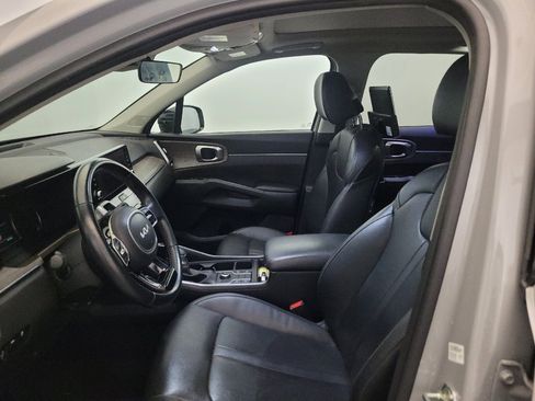 Used 2022 Kia Sorento S w/ Panoramic Sunroof Package AWD/4WD image 17