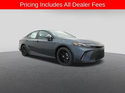New 2026 Toyota Camry SE FWD image 29