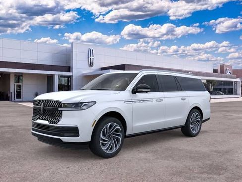 New 2026 Lincoln Navigator L Reserve AWD/4WD image 1