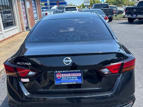 Used 2021 Nissan Altima 2.5 S w/ Driver Assist Package FWD image 5