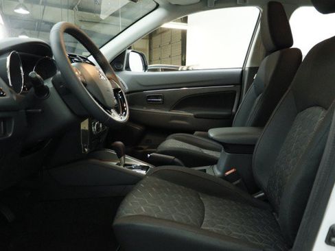 New 2026 Mitsubishi Outlander Sport LE AWD/4WD image 6