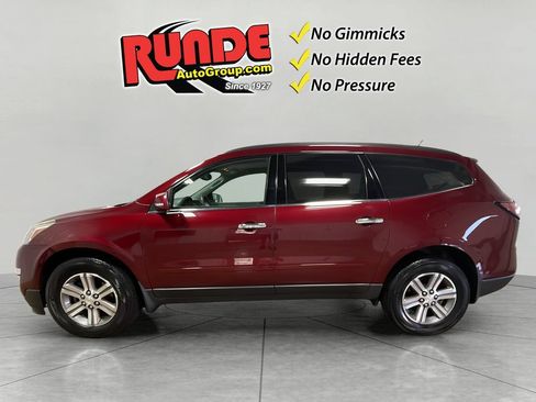 Used 2015 Chevrolet Traverse LT FWD image 3