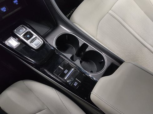 Used 2023 Hyundai Sonata SE FWD image 26