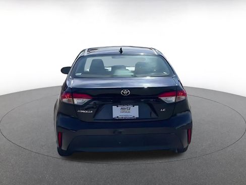 Used 2025 Toyota Corolla LE image 11