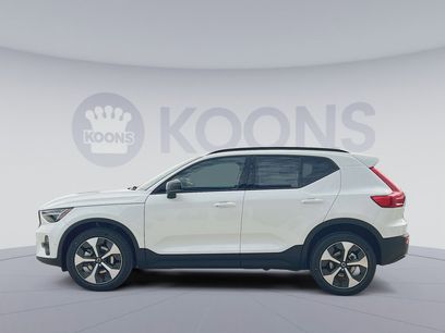 New 2026 Volvo XC40 B5 Plus w/ Protection Package Premier
