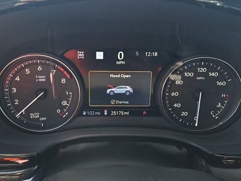 Used 2023 Cadillac XT5 Premium Luxury w/ Technology Package image 11