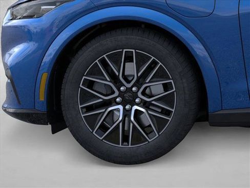 New 2026 Ford Mustang Mach-E Premium AWD/4WD image 19