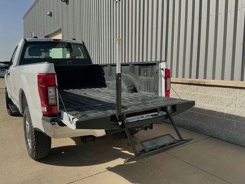 Used 2021 Ford F250 XL w/ Power Equipment Group image 19