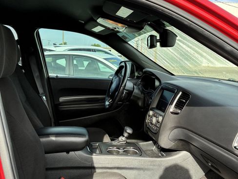 Used 2019 Dodge Durango GT w/ Blacktop Package image 8