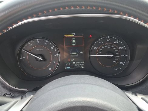 Used 2021 Subaru Crosstrek 2.0i Premium AWD/4WD image 20