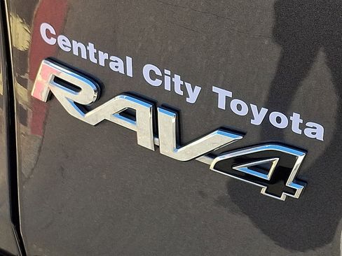 Used 2024 Toyota RAV4 XLE w/ Convenience Package FWD image 30