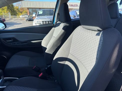Used 2016 Toyota Yaris LE image 11