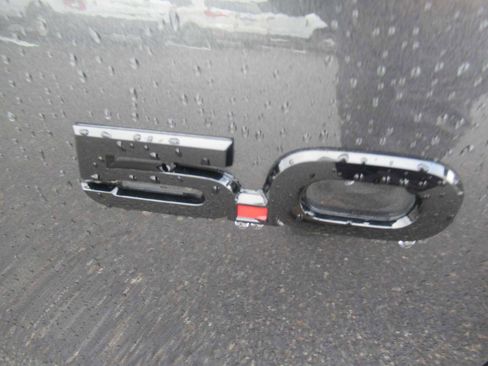 Used 2016 Ford Mustang GT image 8