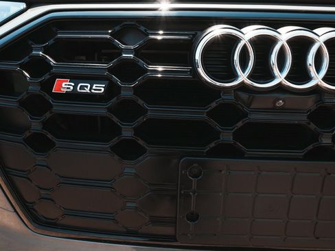 Used 2023 Audi SQ5 Premium Plus w/ Premium Plus Package AWD/4WD image 48