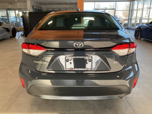 Used 2024 Toyota Corolla LE image 6