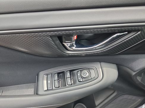 Certified 2025 Subaru Legacy Premium AWD/4WD image 18
