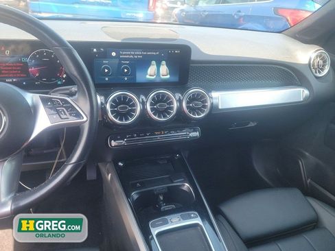 Used 2024 Mercedes-Benz GLB 250 image 11