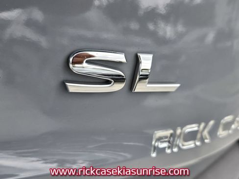 Used 2023 Nissan Rogue SL w/ SL Premium Package FWD image 13