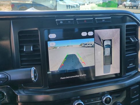 Used 2024 Ford F350 Lariat image 22