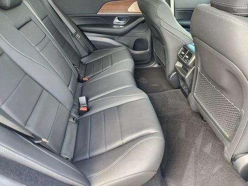 Certified 2026 Mercedes-Benz GLE 350 4MATIC image 32