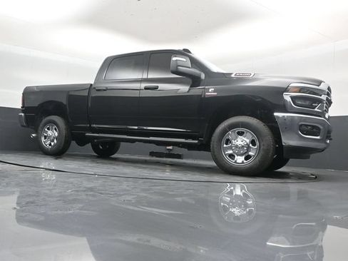 New 2026 RAM 2500 Tradesman AWD/4WD image 37