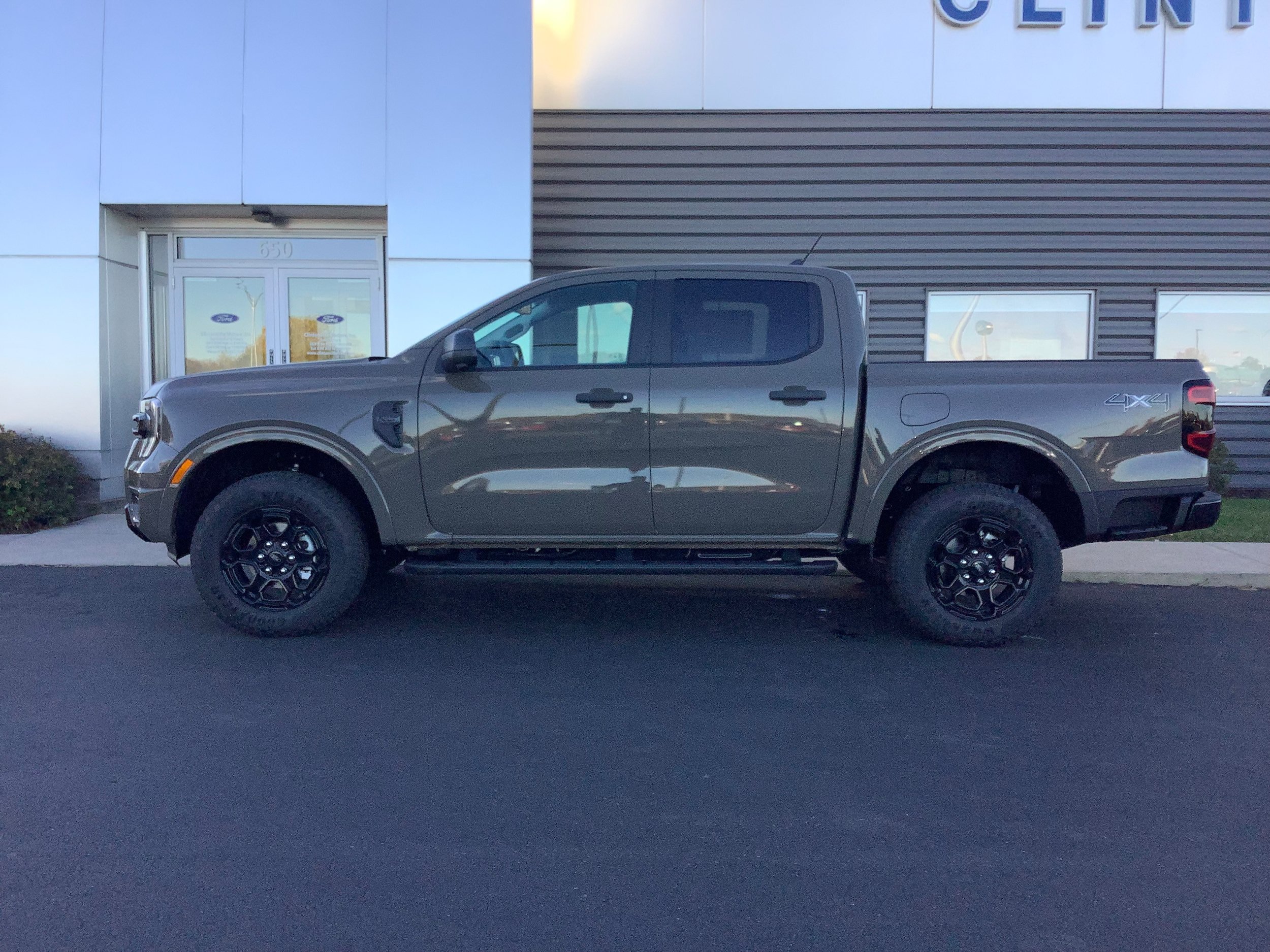 New 2026 Ford Ranger XLT w/ Equipment Group 301A High AWD/4WD image 2