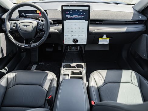 New 2025 Ford Mustang Mach-E Premium image 21