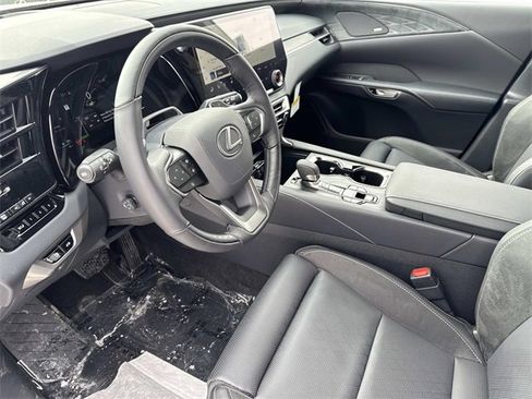 New 2026 Lexus RX 450h AWD image 21