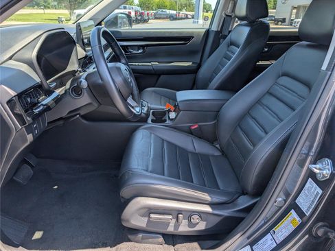 Used 2025 Honda CR-V EX-L image 10