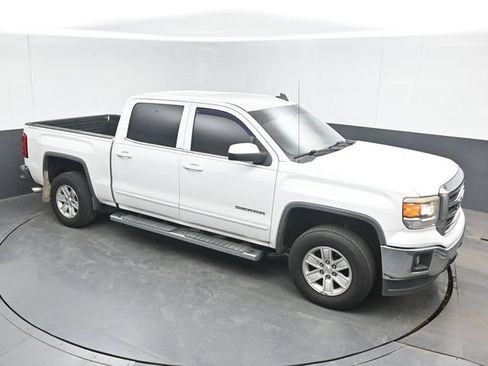 Used 2015 GMC Sierra 1500 SLE w/ SLE Value Package RWD image 1
